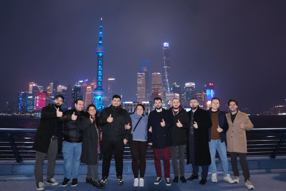 Text reading “Interledger Engineers at the Shanghai Bund”.